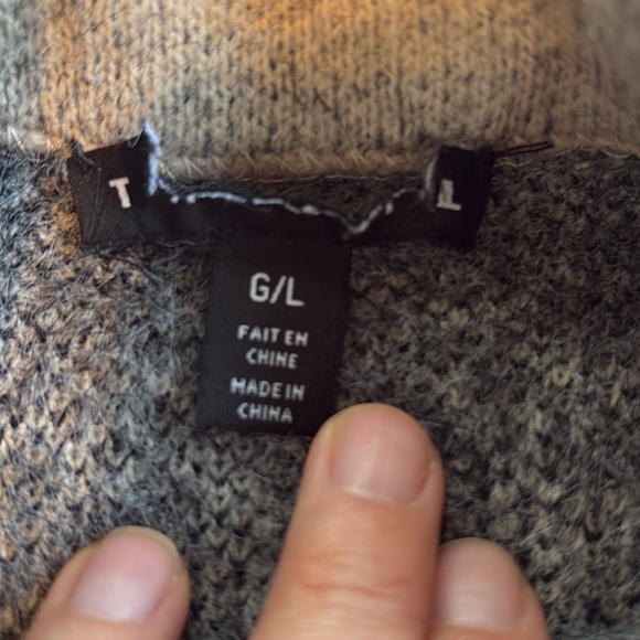 Women’s Tribal Leopard Print Sweater - Cream and Black - Size Large - Picture 2 of 7